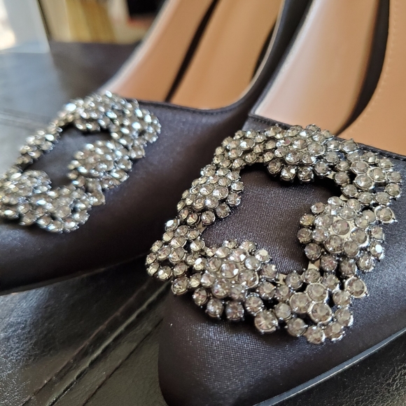 NWOB Jeweled Rhinestones Black High Heels - Picture 7 of 14